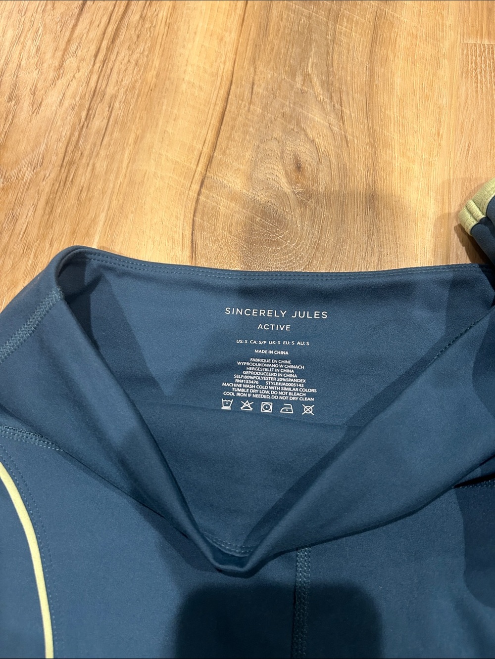 Sincerely Jules Navy Crop Zip Tank & Bike Shorts with Lime Trim - Picture 3 of 6